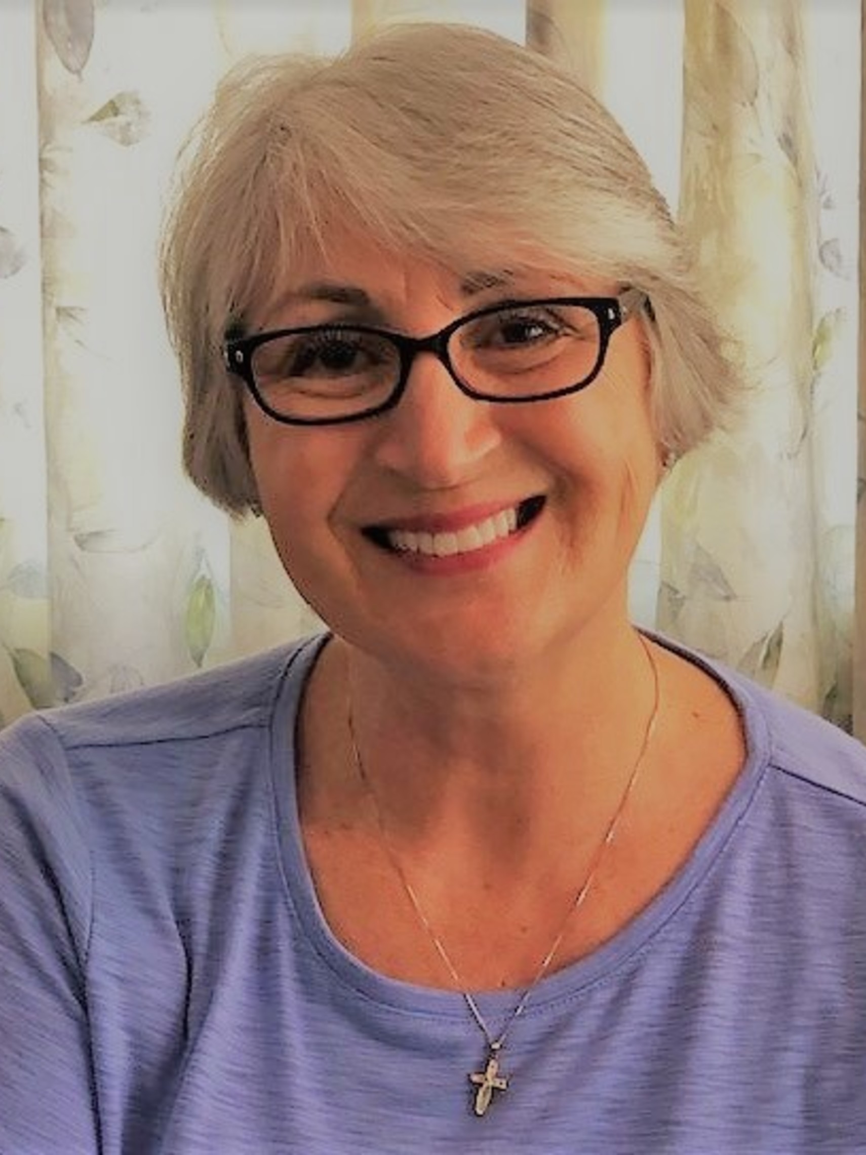 Angie Headshot 2